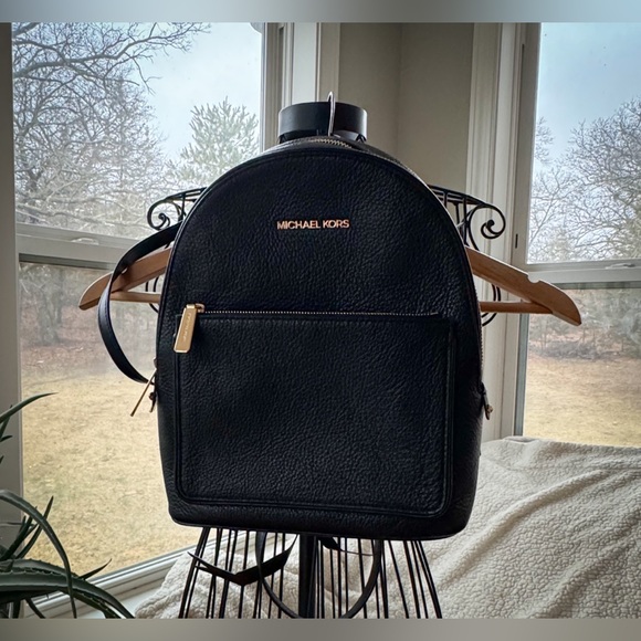 NWT! Michael Kors Adina Medium Black Pebbled Leather Backpack main image 12